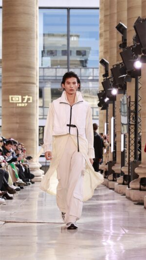 Warrior 1927 : Iconique marque chinoise fait sensation à la Paris Fashion Week 2024