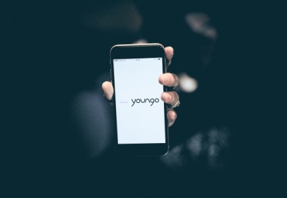 Youngo Paris : Service de VTC écologique et économique 100% électrique