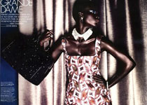 Jeneil Williams par Horst Diekgerdes pour Elle US Septembr 2012