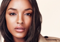 Jourdan Dunn pour Burberry Beauty Printemps 2012