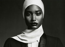 Melodie Monrose pour Vogue Japan Octobre 2012