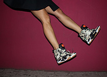 Sneakers Melody Ehsani x Reebok Classics for Valentine’s Day