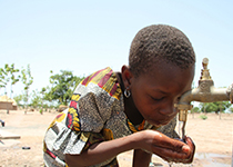 8ème édition de la Nuit de l’Eau pour aider l’UNICEF et les enfants du Togo